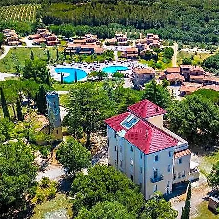 Отель Pian Dei Mucini 4*